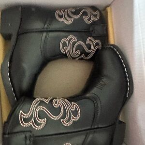 Black Western Boots with Embroidered Design
